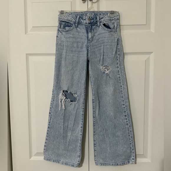 Art Class Light Blue Distressed Kids Jeans - Picture 1 of 2